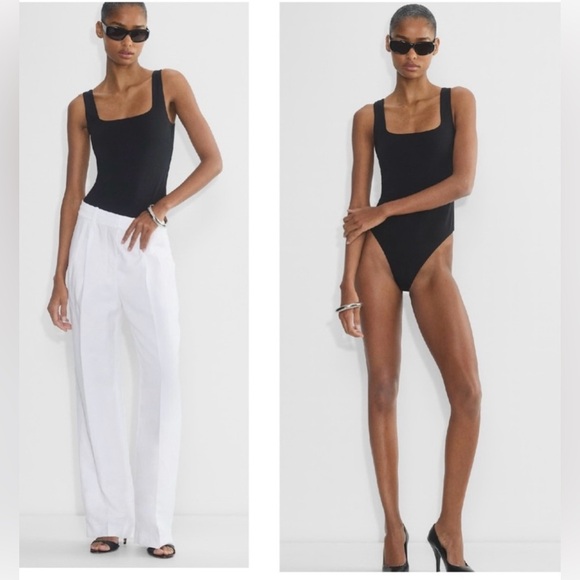 Babaton Tops - ⭐️Aritzia Babaton Casual Contour Squareneck Soft Thong Bodysuit Black Size Lg⭐️